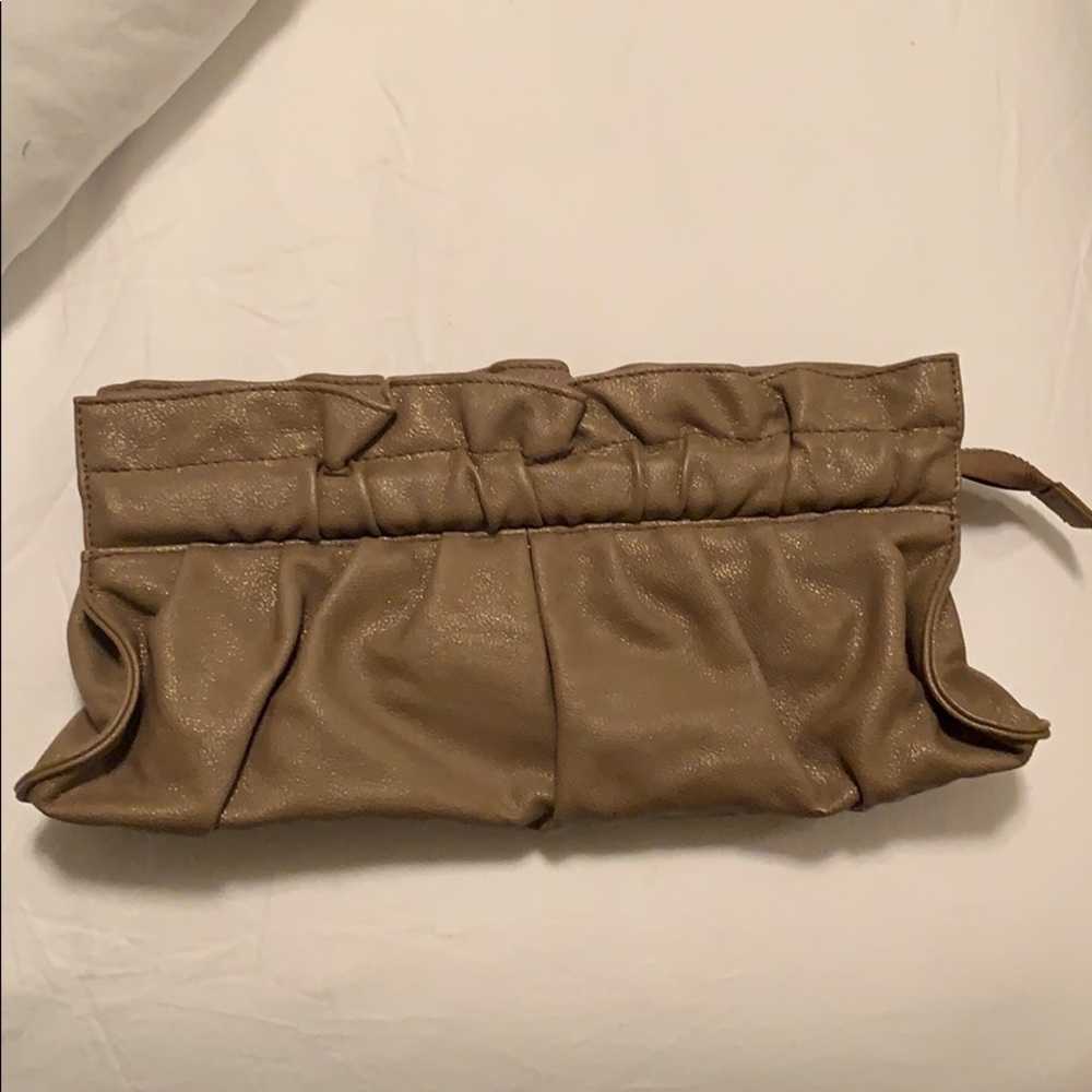 Express clutch